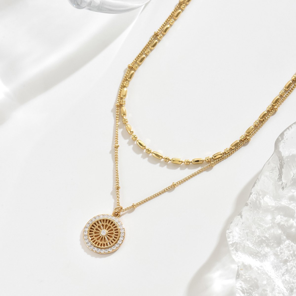 Elegant Gold Layered Necklace Set With Crystal Medallion  Pendant - Chic And Versatile Jewelry For Women