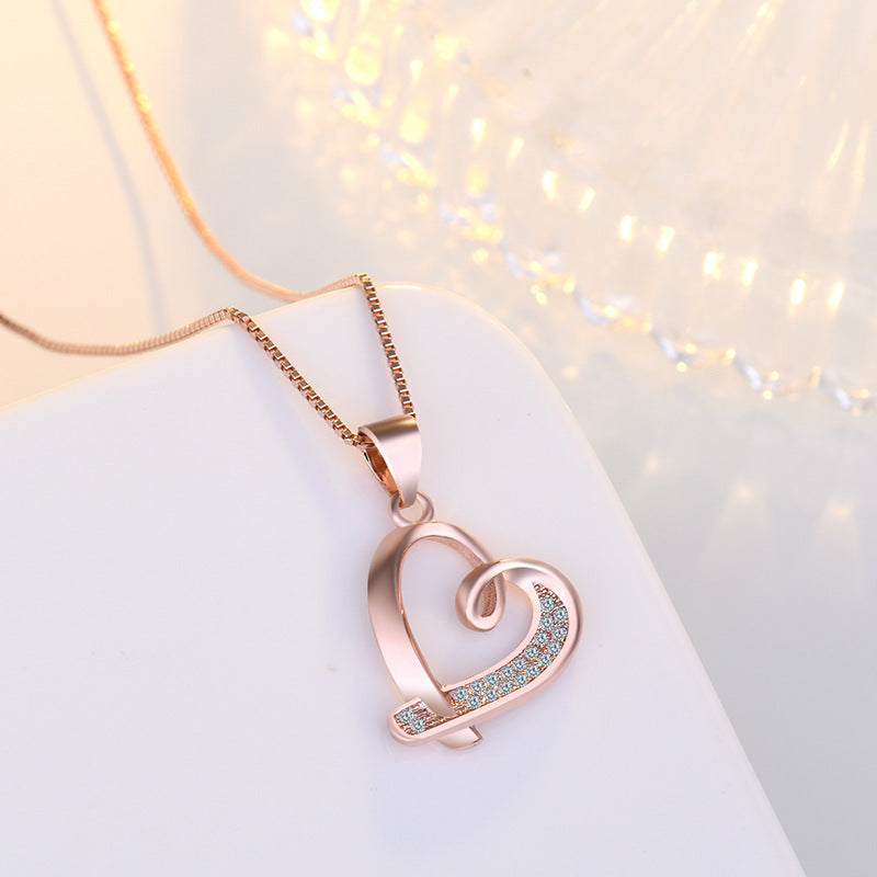 Women's Heart Necklace Hollow Clavicle Chain